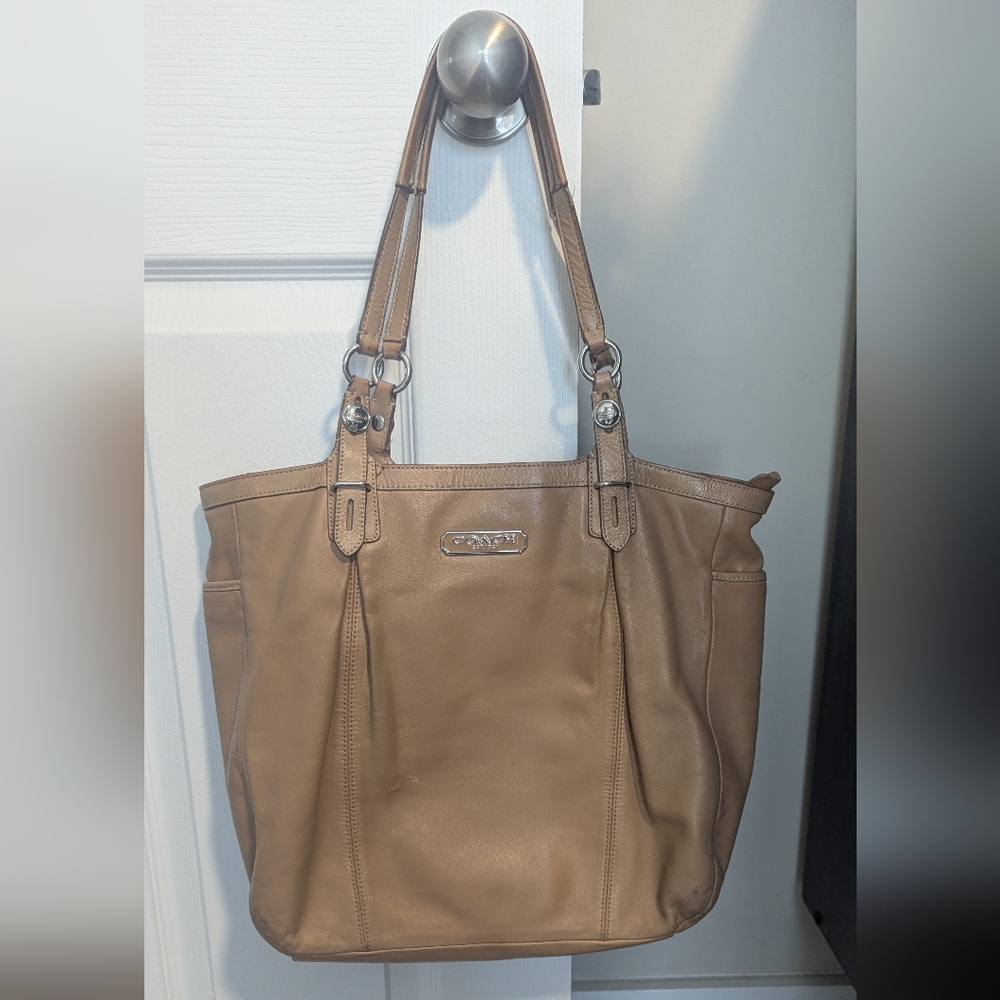 Coach Camel Leather Tote Bag